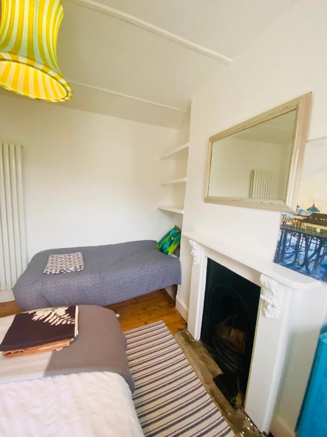 Lovely Seaside Town House Hastings Bagian luar foto